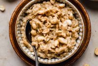 Dreamy Peanut Butter Oatmeal