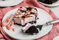 Merry & Bright Ice Cream Cake