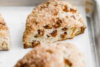 Warm Apple Cinnamon Scones