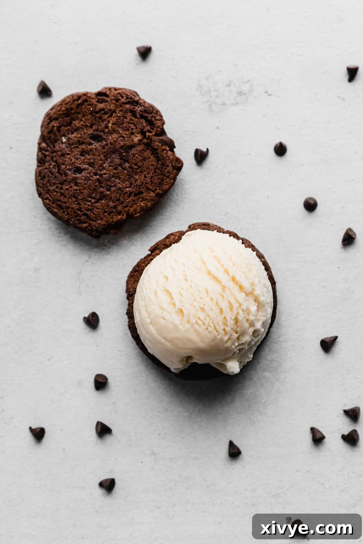 Cookie Ice Cream Delight 8 Overhead photo of a scoop of vanilla ice cream on a chocolate cookie.