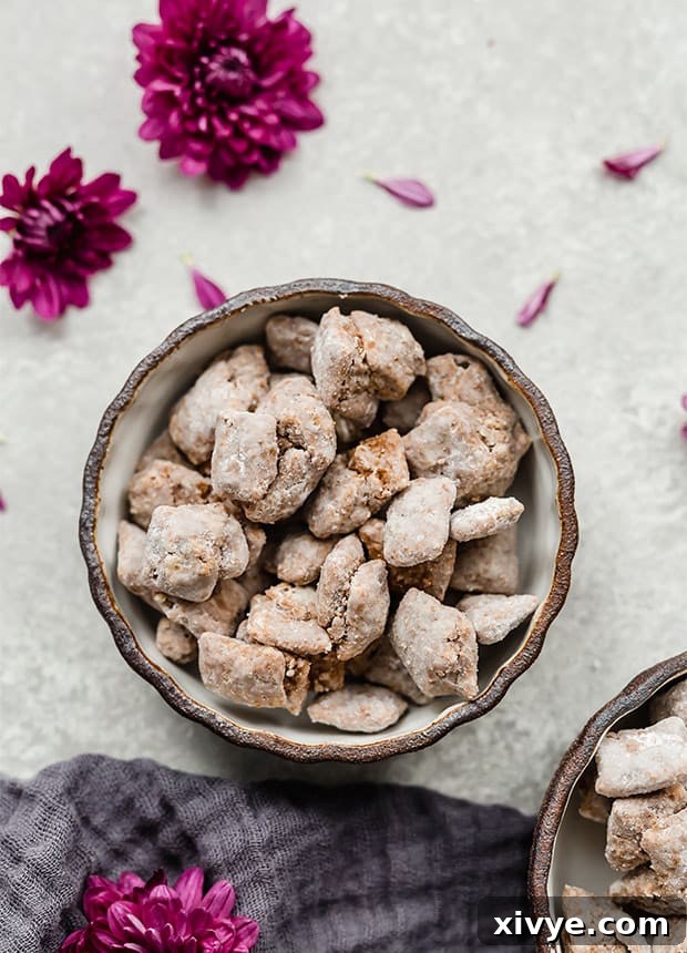A bowl of muddy buddies.